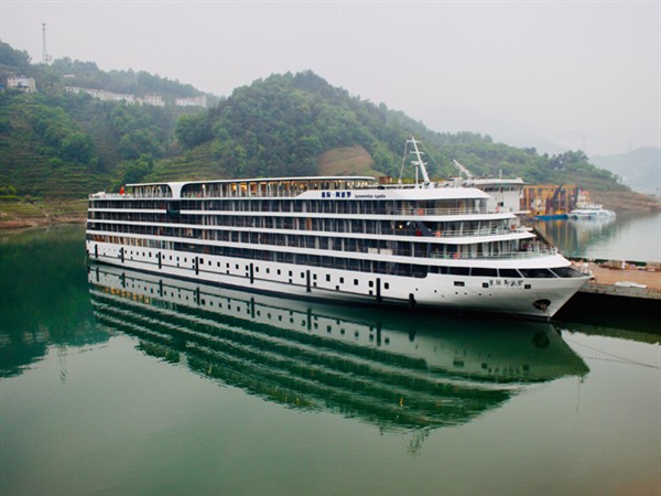 长江三峡星际阿波罗号游轮